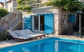 Stone House Kula Milica