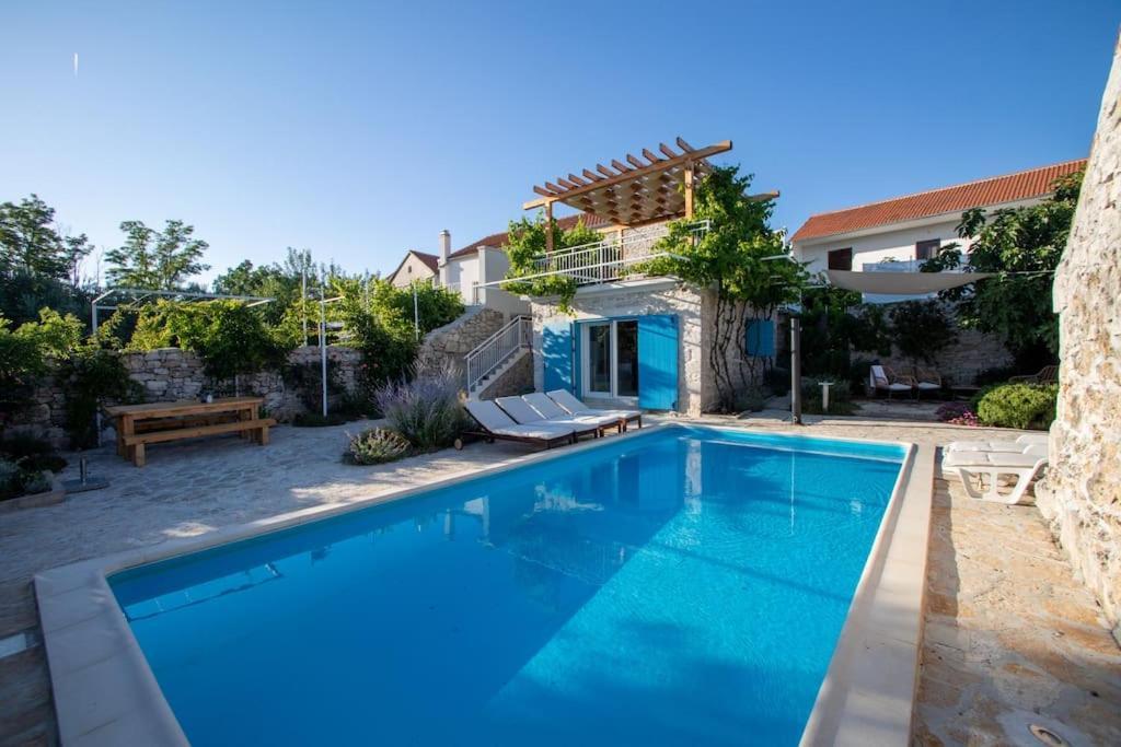 Villa Stone House Kula Milica Mala Cista Exterior foto