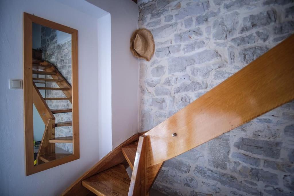 Villa Stone House Kula Milica Mala Cista Exterior foto